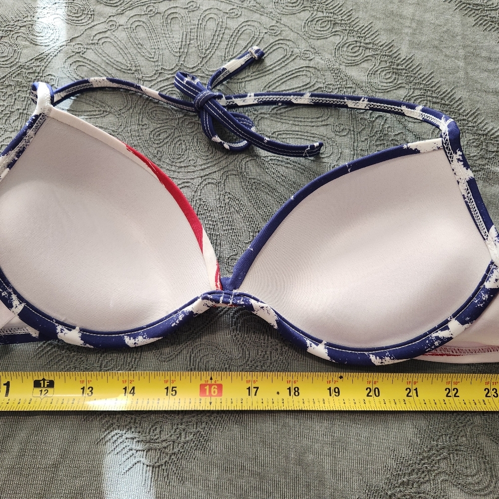 😀Xhilaration American Flag Bikini Top - Picture 5 of 6